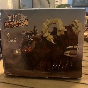 The BANSA SPACE WARS BEAST Building Set
